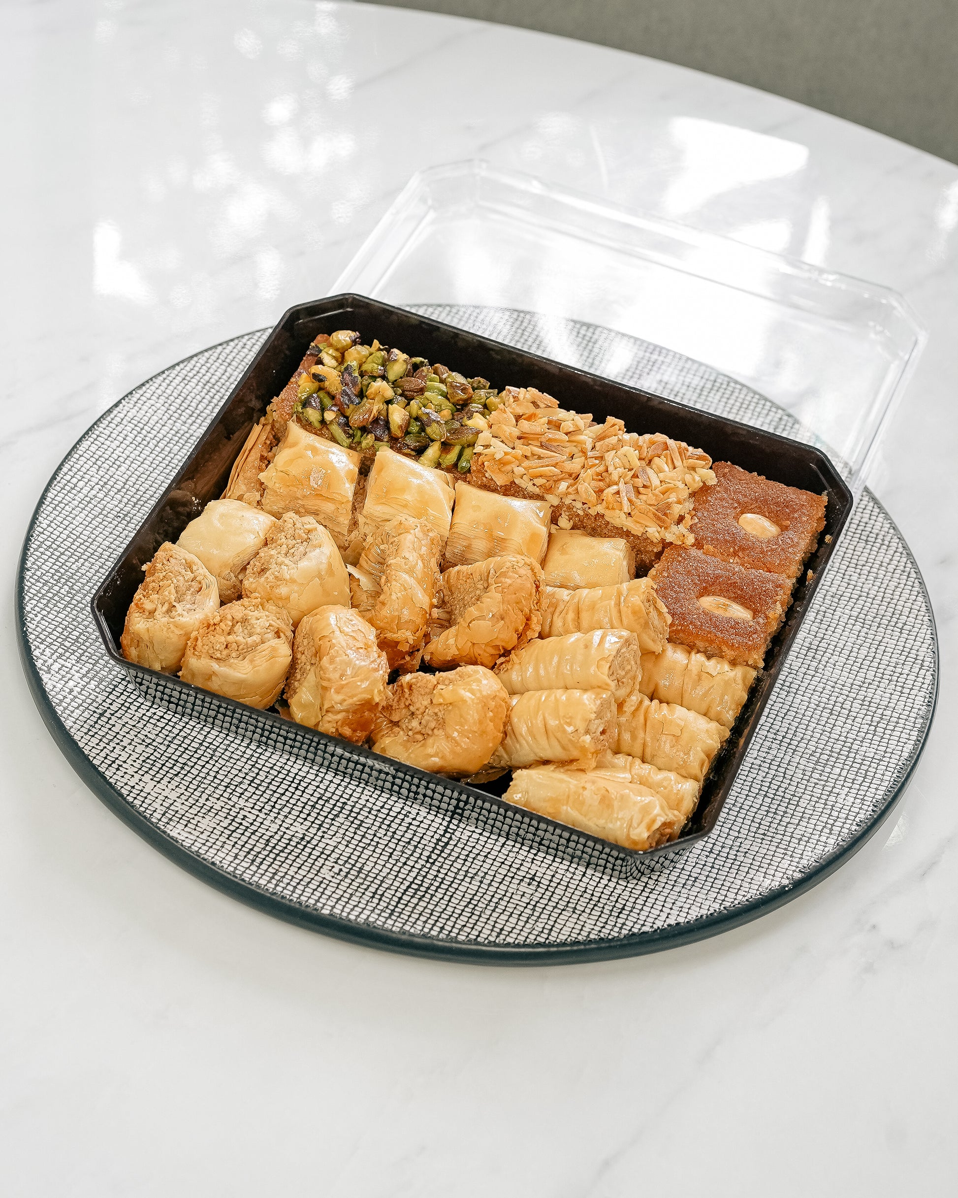 Mixed Baklava and Namoura- 1kg